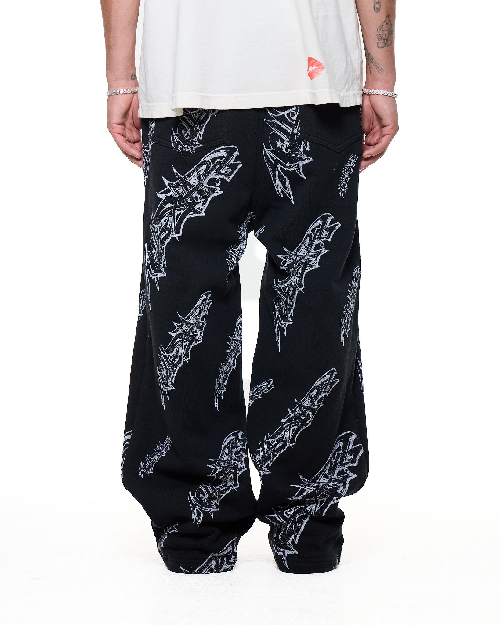 Graffiti Sweats (Black) – HELLSTAR