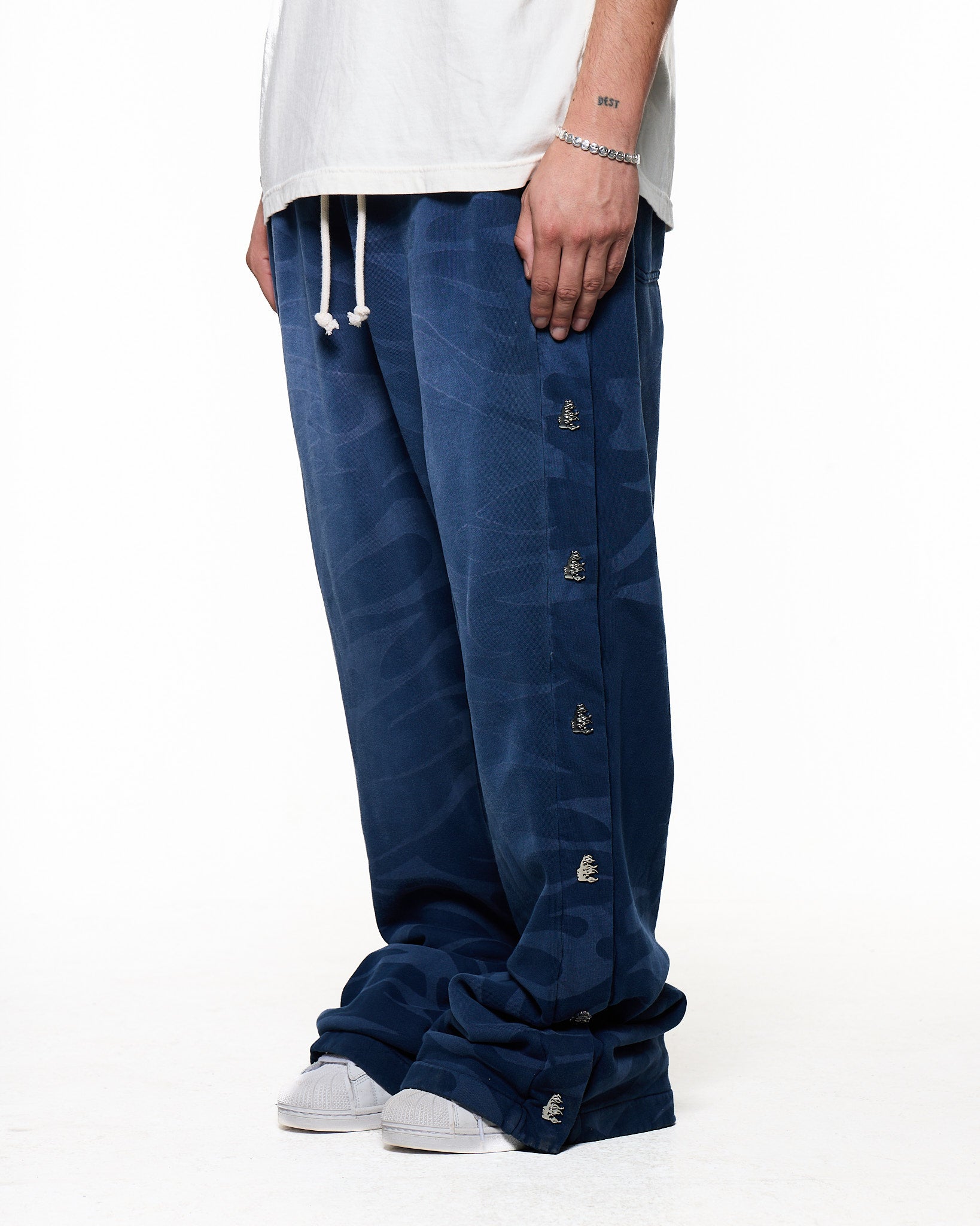 Tribal Mirror Face Sweats – HELLSTAR