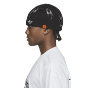 HELLSTAR STUDDED BEANIE